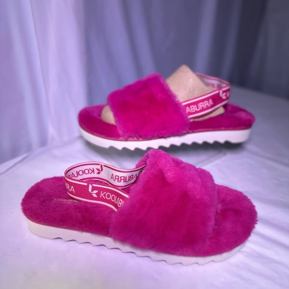 Koolaburra Fuzzy Magenta Kids Slippers